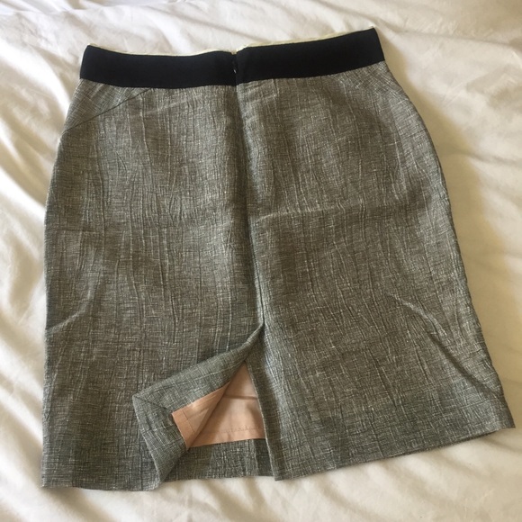 J.Crew Pencil Skirt, size 6 - Picture 2 of 4